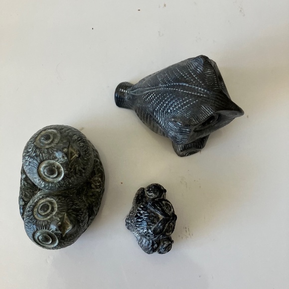 Lot of 3 Owls Hand Carved Soapstone Figurines Made in Canada 1980s-1990s - Picture 9 of 9